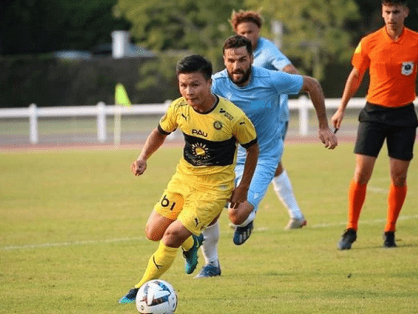 Đồng đội tại Pau FC, Henri Saivet: Quang Hải cần phải học hỏi rất nhiều