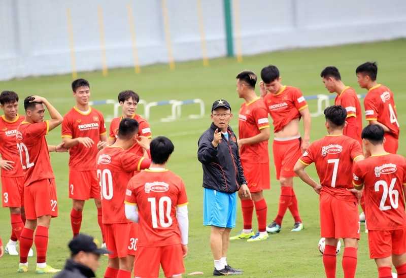 Tuyển Việt Nam đấu với Singapore, Ấn Độ chuẩn bị cho AFF Cup 2022