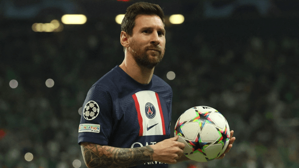 Lionel Messi gây sốc trở lại Barcelona năm 2023